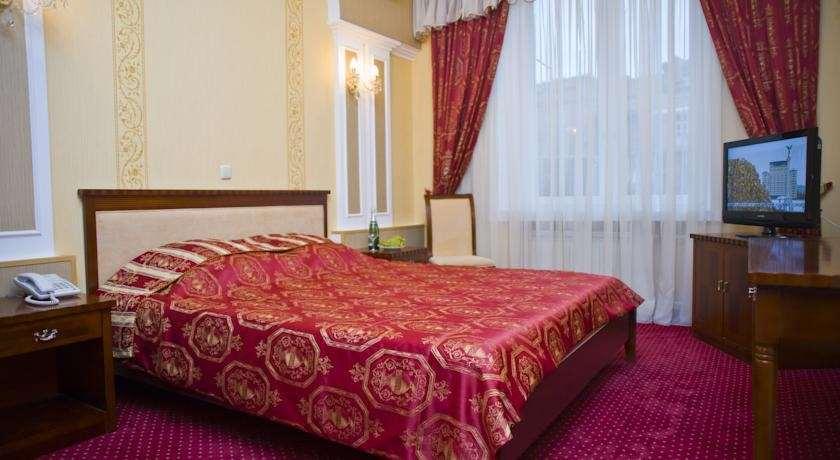 Ukraine Hotel Kyiv Room photo